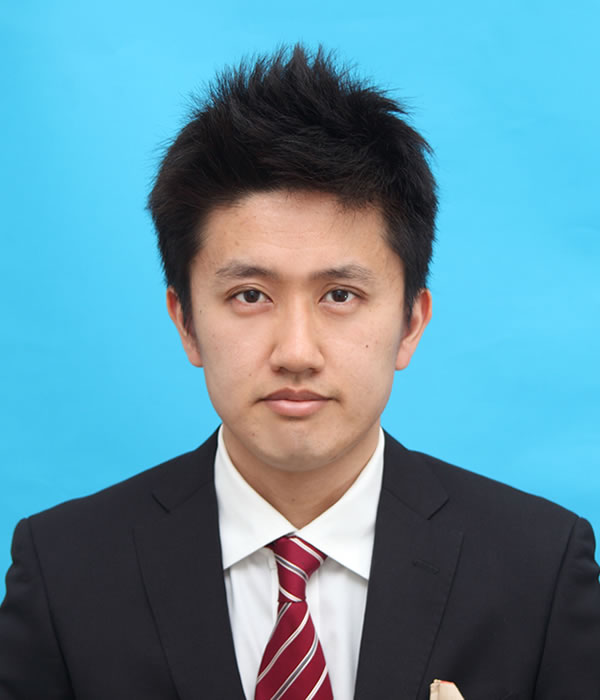 小花 彩人